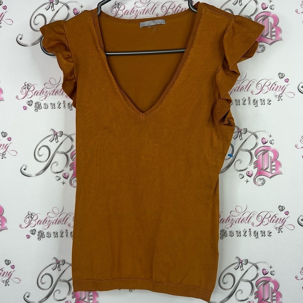 H&M Ruffled Sleeve V-Neck Blouse tan rust orange ruffle tank top sleeves
